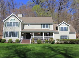 23 Little Lake Rdg, Ossining, NY 10562