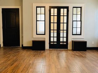 1525 13th St APT 1, Bakersfield, CA 93301