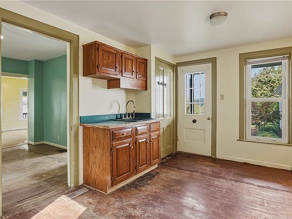 5th image of 5 Powderhouse Rd