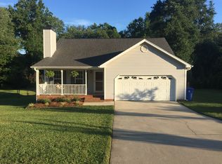 133 Crestland Dr, Kernersville, NC 27284