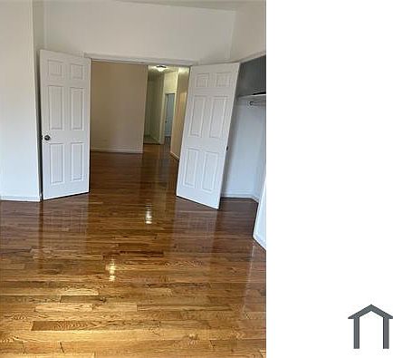 4th image of 147 Ridgewood Ave Floor 2