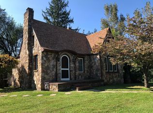 49 Howardsville Tpke, Stuarts Draft, VA 24477