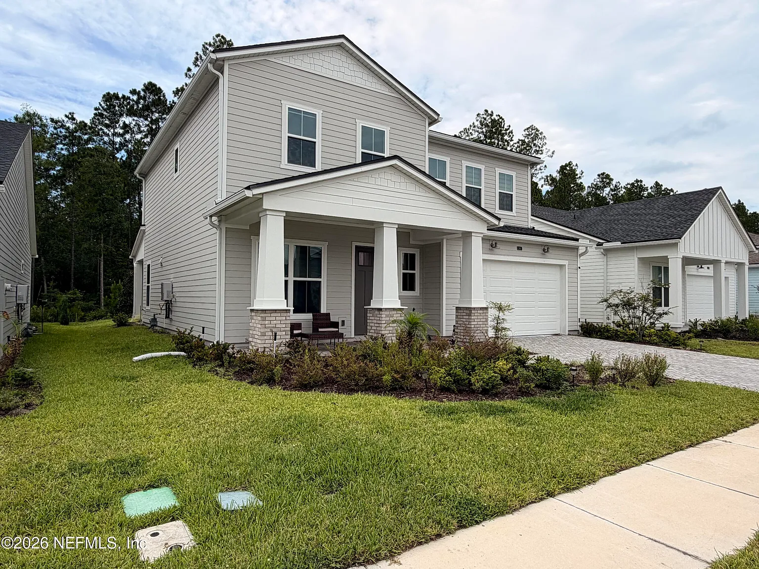 4 bed, 3.0 bath, 2496 sqft, $3,400 — Photo 2
