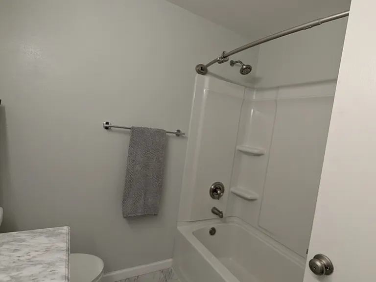 1107 NW Springer Way — Photo 11