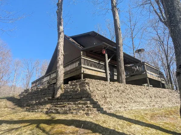 1051 W White Rd, Free Soil, MI 49411