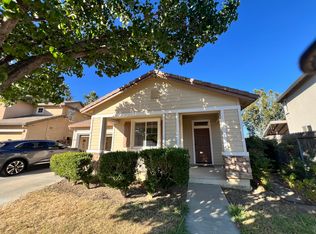 665 Laugenour Dr, Woodland, CA 95776