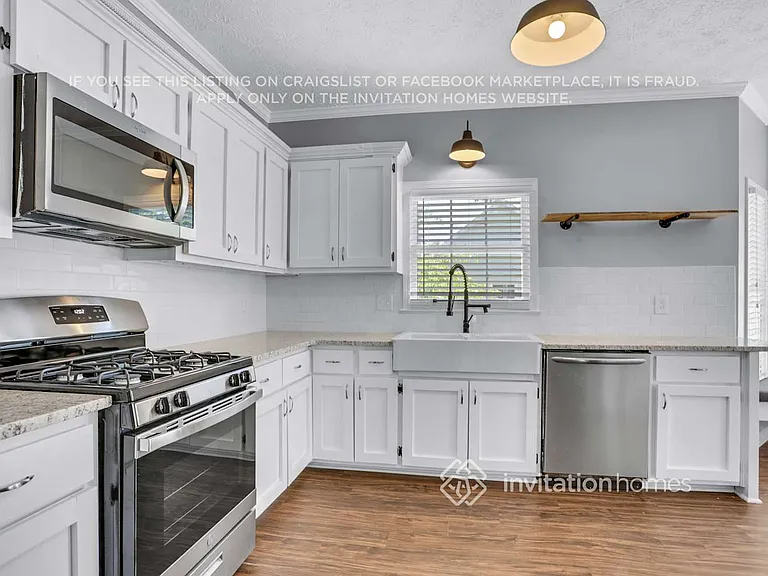 1201 Springmont Ct — Photo 9