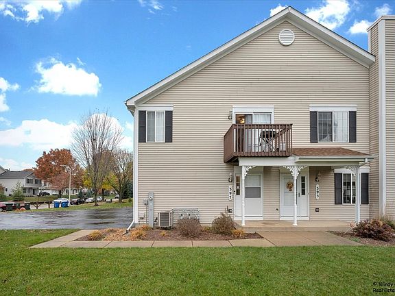 2nd image of 397 Lowell Dr #397