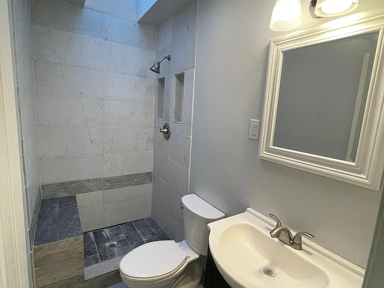 1017 Old Town Rd — Photo 14