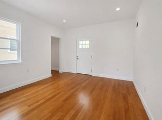 14 Chapman St #2, Quincy, MA 02170