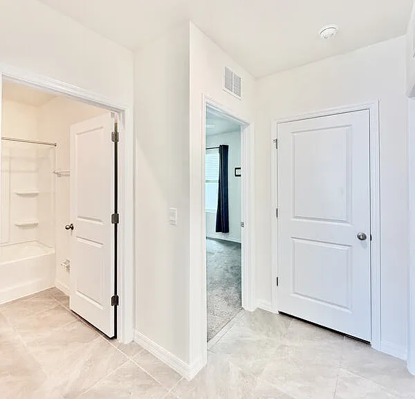 5699 Chorleywood Ln — Photo 19