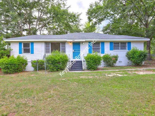 2072 Knightsbridge Rd, Macon, GA 31211