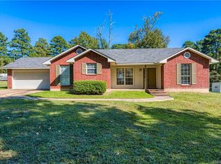 4199 Oak Ln, Shreveport, LA 71107