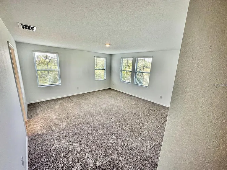 1707 Sanibel Dr — Photo 17