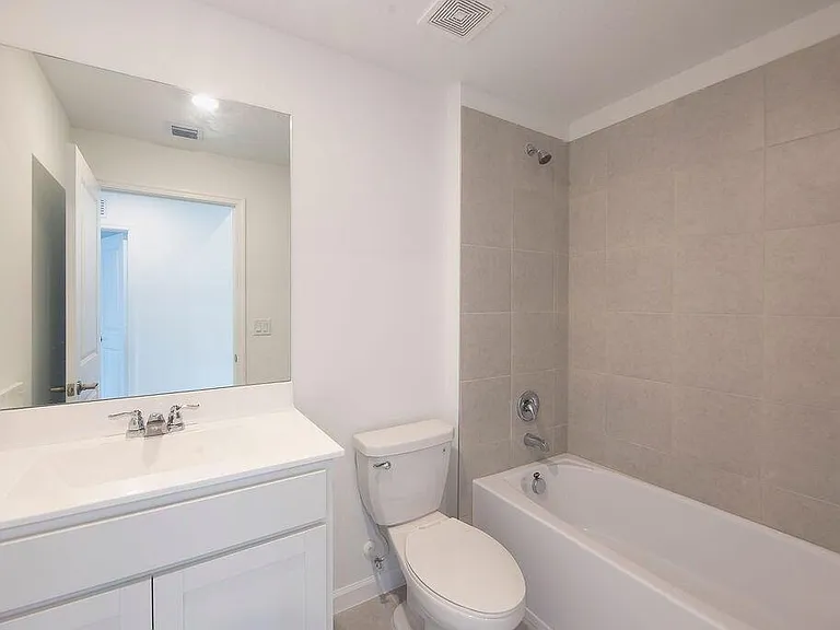 11146 NW Fernbrook Dr — Photo 30