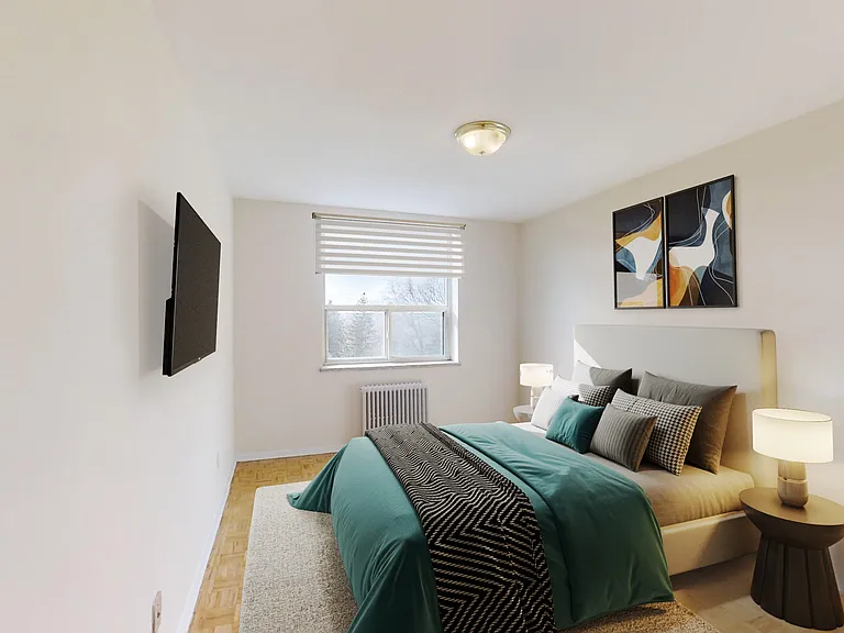 1700 Victoria Park Ave — Photo 8