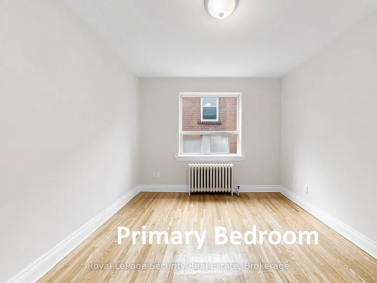35 Raglan Ave #208 — Photo 29