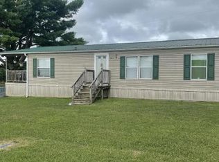 104 Kelsey Ln, Pikeville, TN 37367