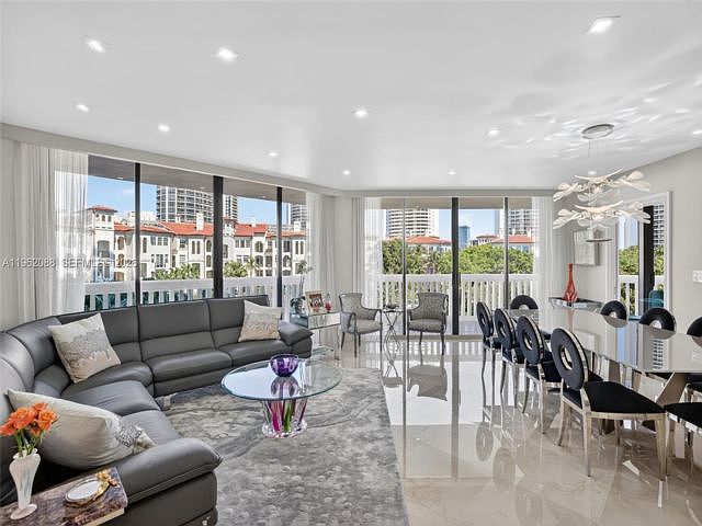 1st image of 2000 Island Blvd APT 401