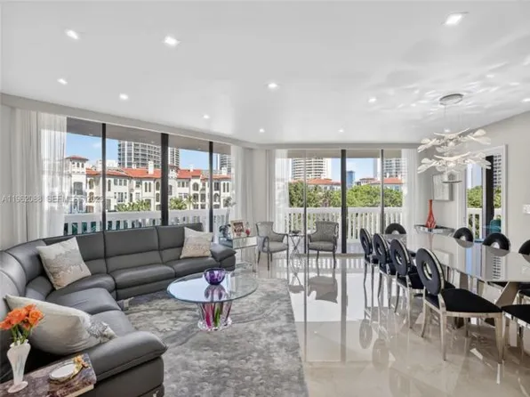 2000 Island Blvd APT 401, Aventura, FL 33160