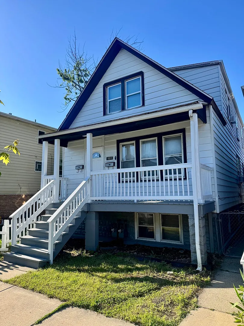 3 bed, 900 sqft, $1,750 — Photo 2