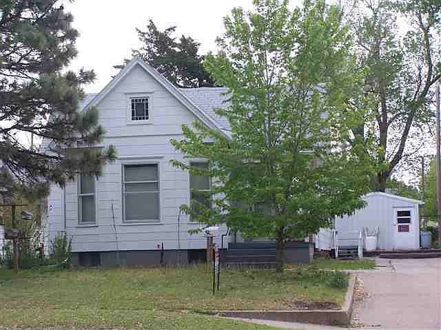 1st image of 1215 N Buckeye Ave