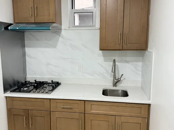 10837 39th Ave #1, Corona, NY 11368