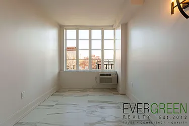 Rented by Evergreen Apartments BK