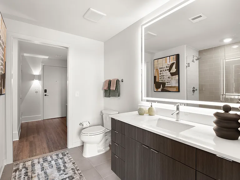Cortland at Buckhead Village — Photo 12