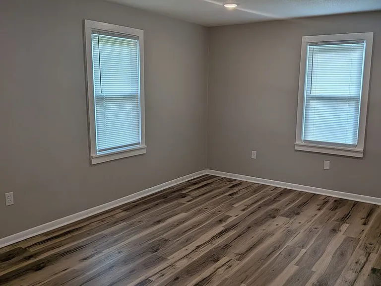 4408 Rice Rd — Photo 3