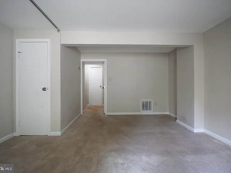 11916 Fieldthorn Ct — Photo 24