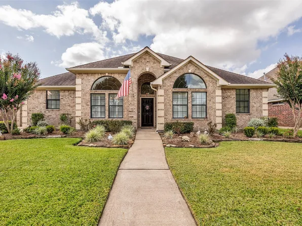 1813 Mesa Verde Dr, Deer Park, TX 77536