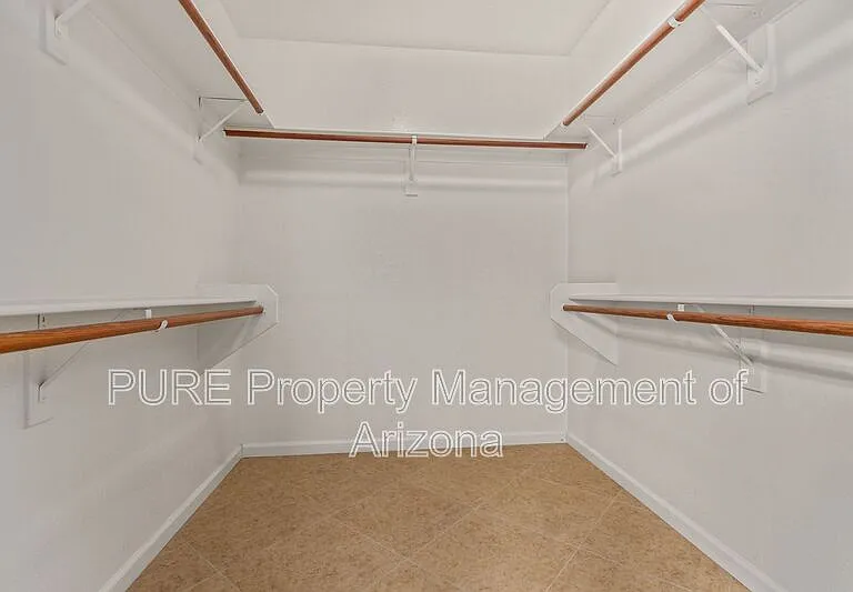 737 S Sycamore Pl — Photo 24