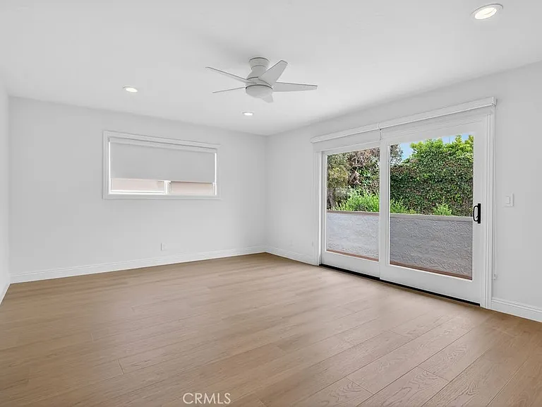 720 Emerald Bay — Photo 22