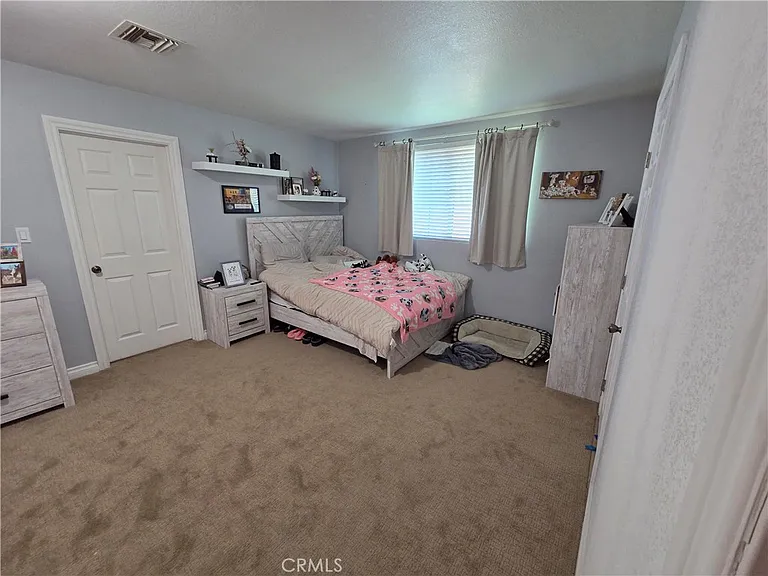 3697 Sierra Ave — Photo 9