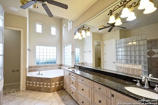 1159 Legacy Dr — Photo 20