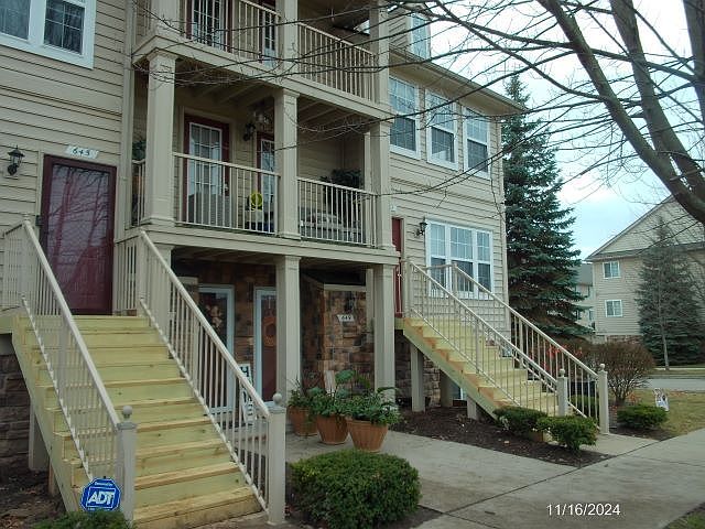 1st image of 649 Lewa Downs Dr #1