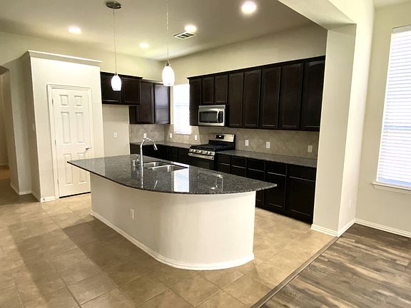 3rd image of 1513 Cedarbird Dr