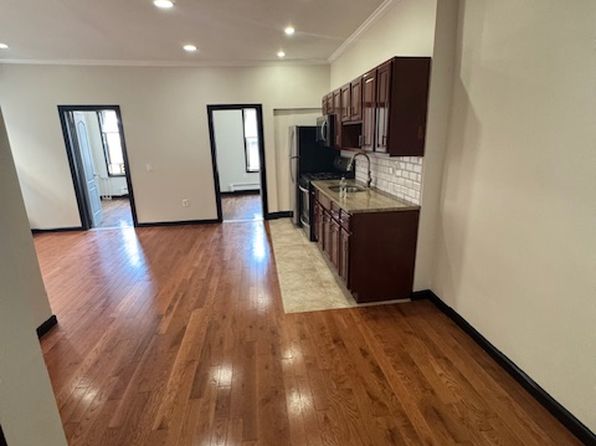 1586 Prospect Pl APT 2