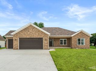 720 Bender St, Sandwich, IL 60548