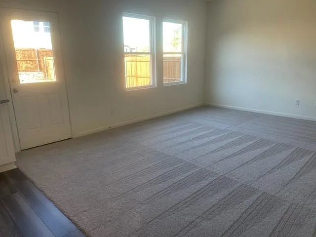 622 Delaware Ave — Photo 9