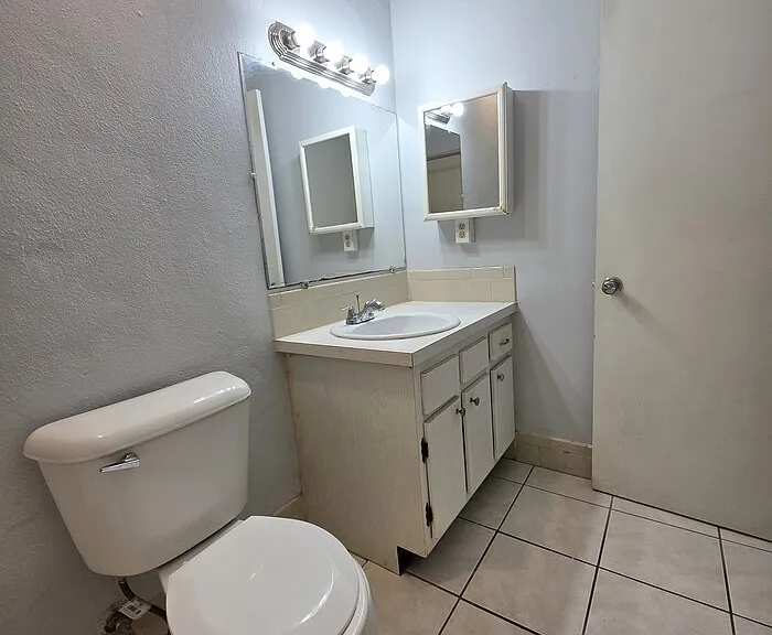 1830 Maravilla Ave #510 — Photo 15