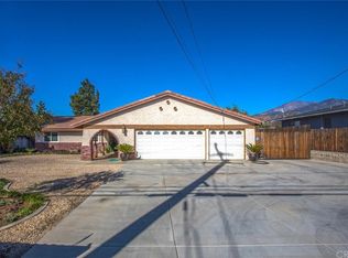 35832 County Line Rd, Yucaipa, CA 92399