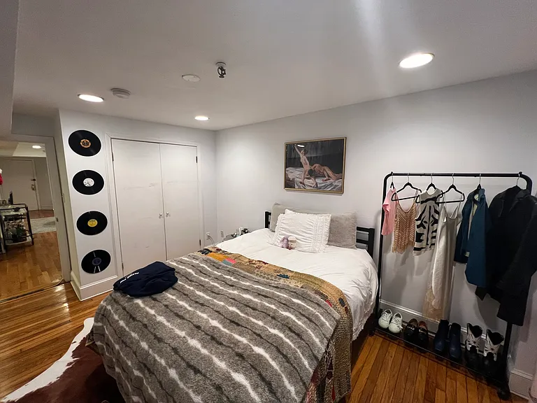 45 Westland Ave #4A — Photo 16