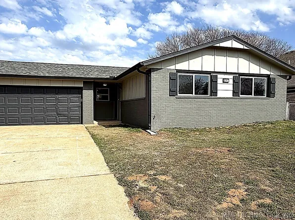 513 W C St, Jenks, OK 74037