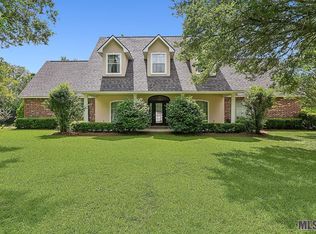 10220 Ginger Place Dr, Baton Rouge, LA 70817