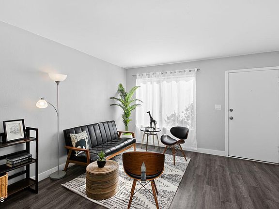 4th image of 6472 Bell Bluff Ave
