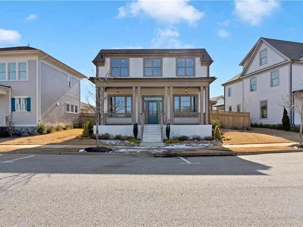 1360 Flora Dr, Conyers, GA 30094