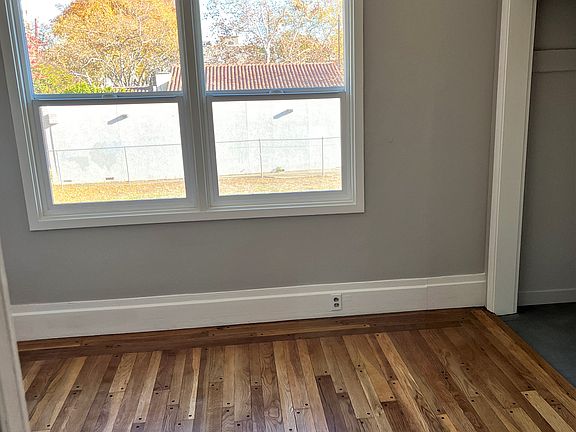4th image of 2616 N St APT 3