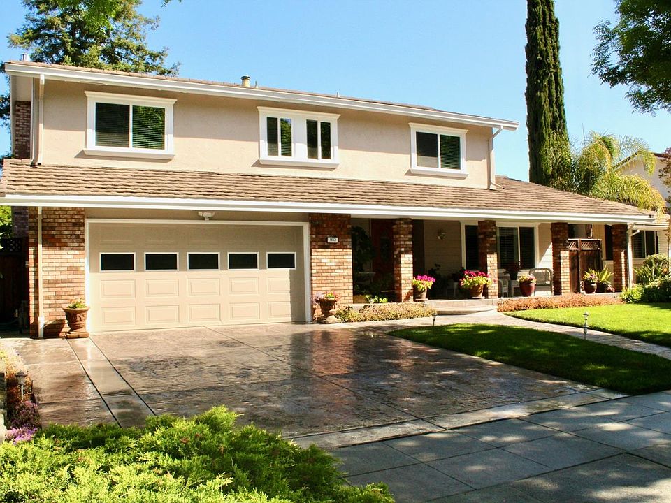 1st image of 983 Mount Carmel Dr